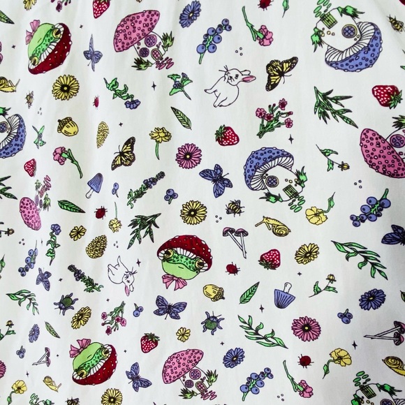 HOT TOPIC Frog Mushroom Rabbit Top - Picture 4 of 5